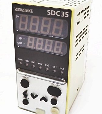AZBIL TEMPERATURE CONTROL C35TCCUA1200